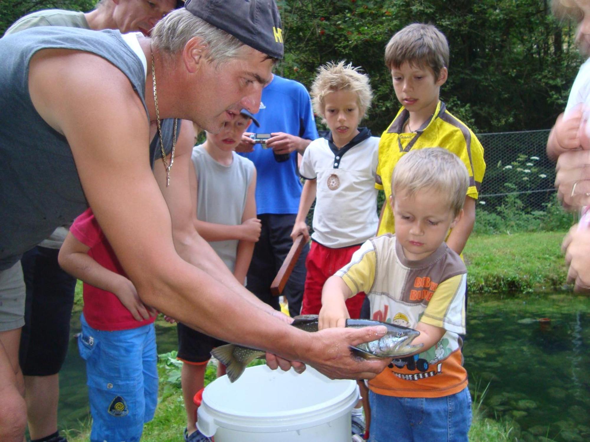 Kinderbauernhof Leneler Arzl im Pitztal Luaran gambar