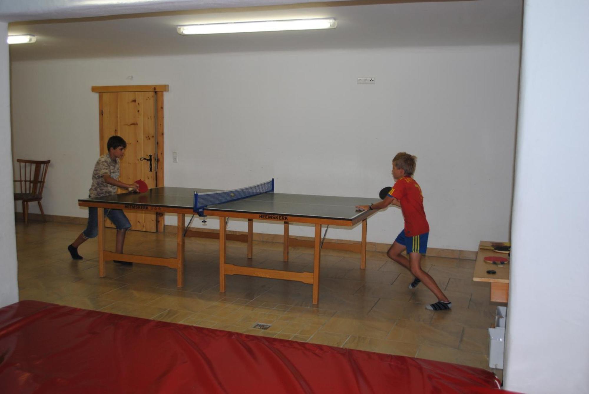Kinderbauernhof Leneler Arzl im Pitztal Luaran gambar