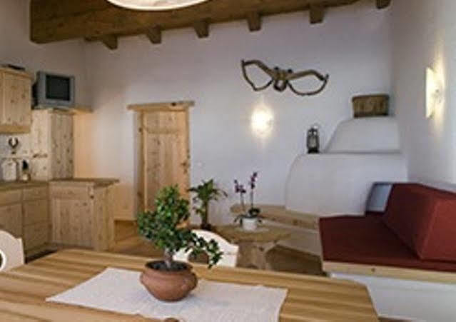 Kinderbauernhof Leneler Arzl im Pitztal Luaran gambar