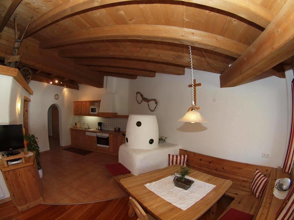 Kinderbauernhof Leneler Arzl im Pitztal Luaran gambar